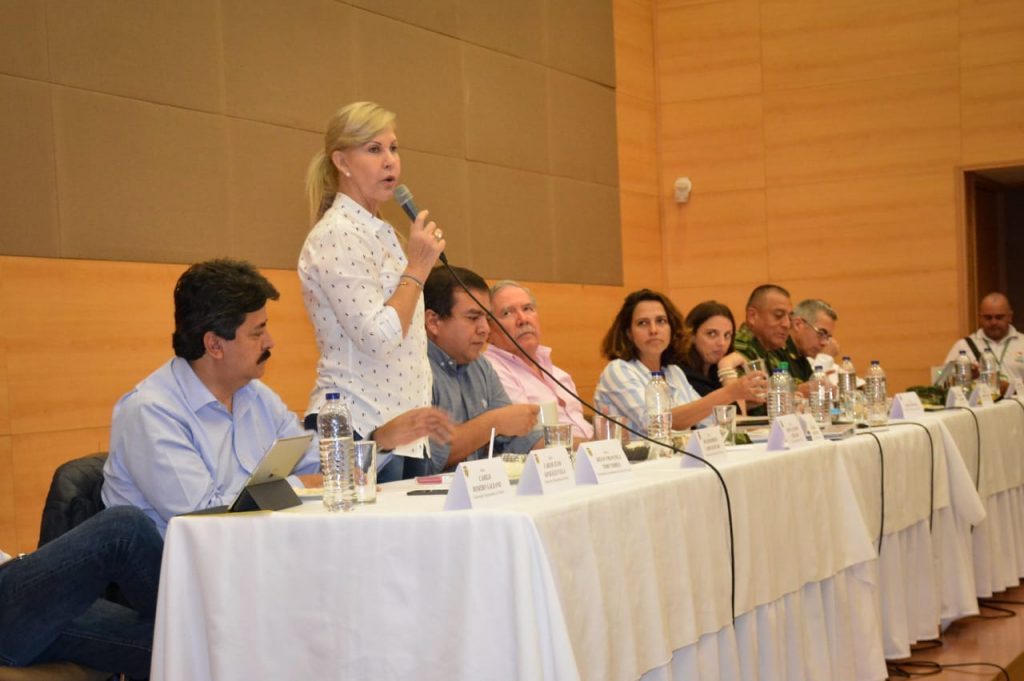 "Hay que avanzar en soluciones para levantar la minga indígena": Gobernadora del Valle