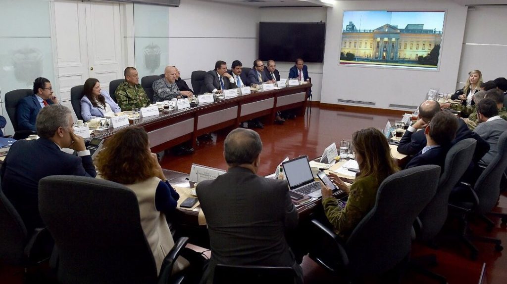 Avanza cumbre de gobernadores y Gobierno Nacional por bloqueos indígenas en Cauca