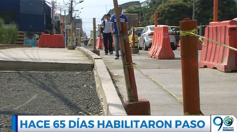 Pese a que puente de la 21 fue inaugurado, caleños se quejan por obras inconclusas