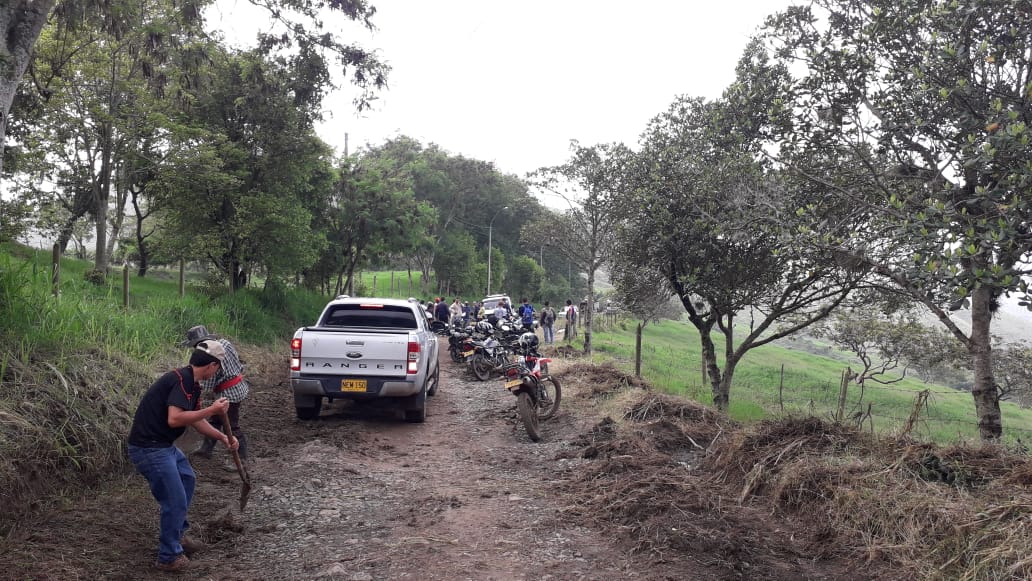 Fuertes lluvias han ocasionado derrumbes en vías veredales del Valle del Cauca