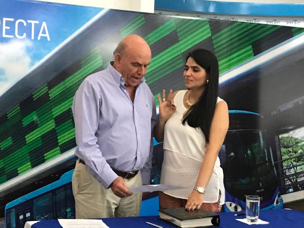 Ingrid Ospina Realpe se posesionó como nueva presidente de Metrocali