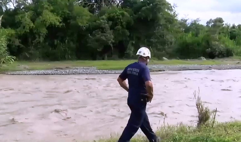 Investigan muerte de una mujer cuyo cuerpo fue encontrado a orillas del río Tuluá