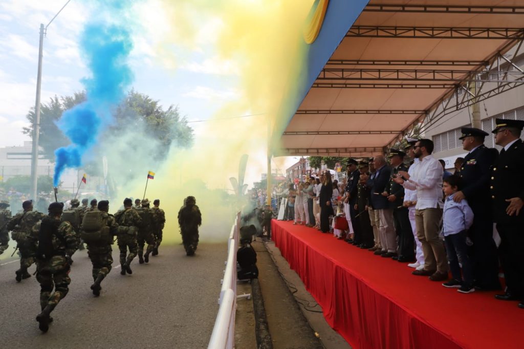 Con el tradicional desfile, Cali conmemora el Día de la Independencia