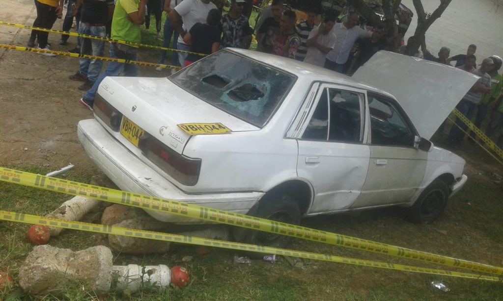 En video: conductor, al parecer ebrio, arrolló a 19 personas en La Cumbre, Valle