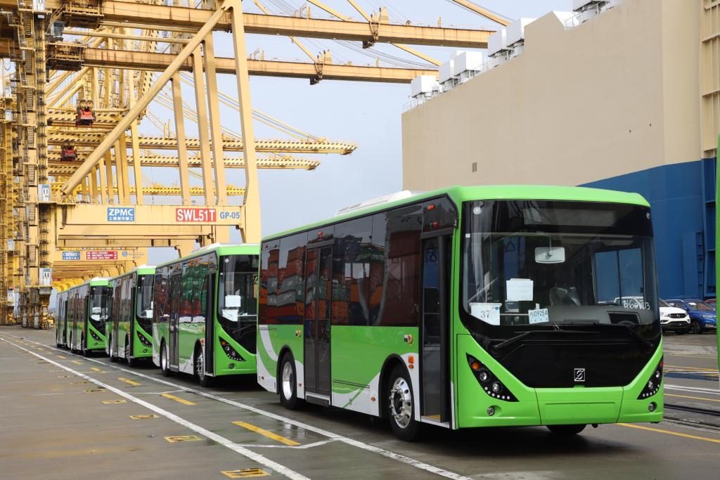Llegó primera flota de buses eléctricos y a gas natural que funcionarán en el Mío