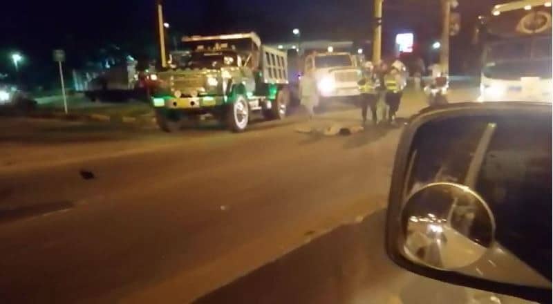 Aparatoso accidente en la vía Cali - Jamundí deja dos heridos graves