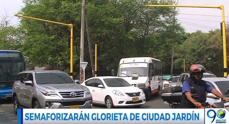 Nuevo debate de movilidad en Cali por instalación de semáforos en glorieta de Ciudad Jardín