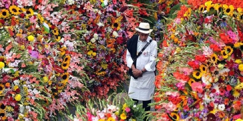 Se dispara exportación de flores en Colombia por temporada de San Valentín