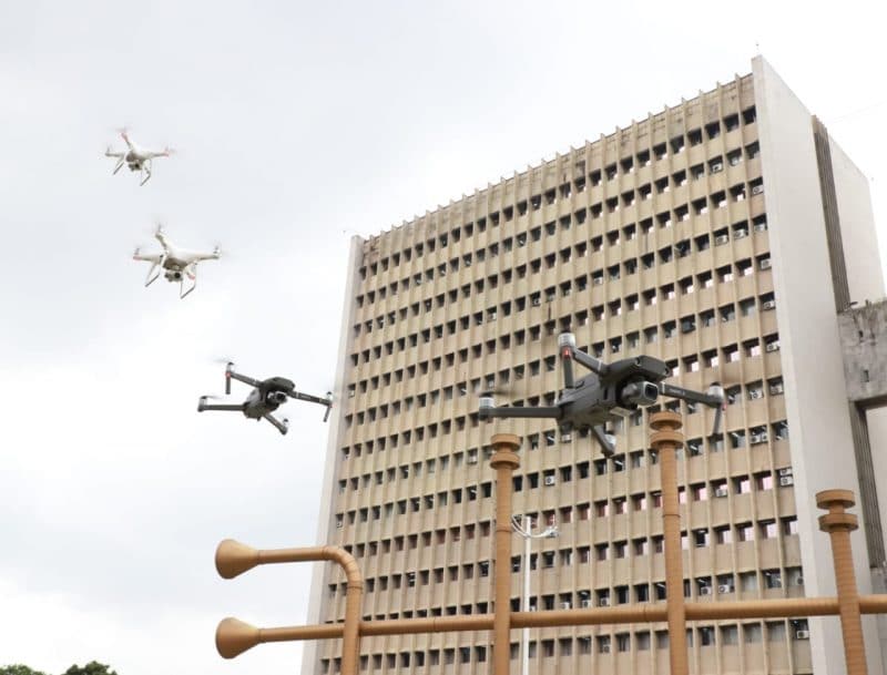 Con drones volando en la ciudad buscan que caleños cumplan la cuarentena