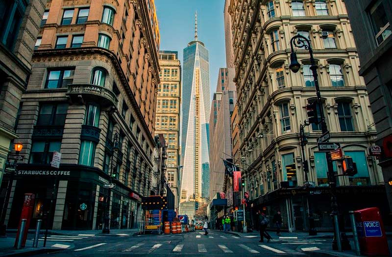 Nueva York entona desde las ventanas el "New York, New York" de Frank Sinatra