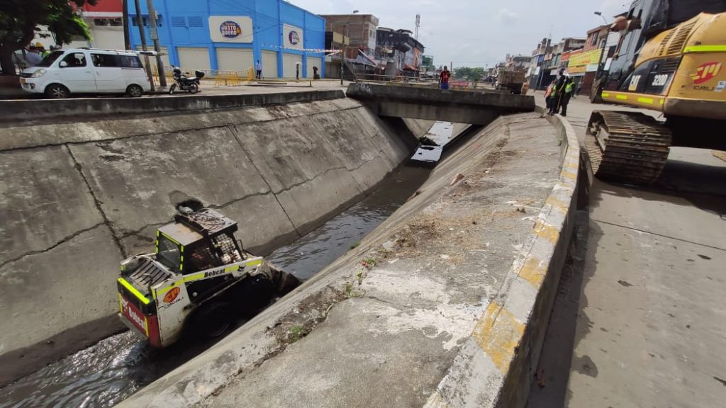 Entregan obras de infraestructura que adelantaron durante cierre preventivo en Santa Elena
