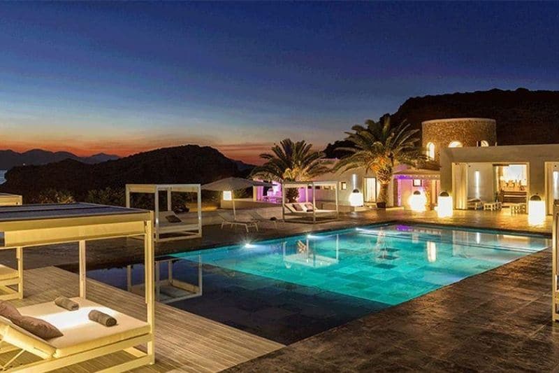 Lujosa isla privada junto a Ibiza está a la venta