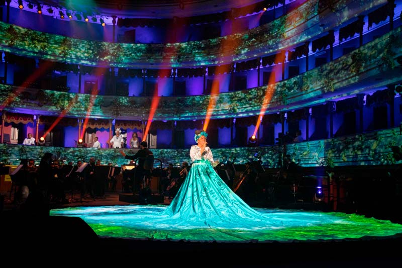 Con montaje de luces 'de lujo' se cumplió el primer concierto del Petronio Álvarez