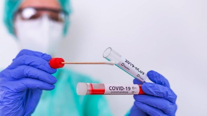 Autoridades clausuraron dos laboratorios que, al parecer, emitían pruebas de Covid falsas en Cali