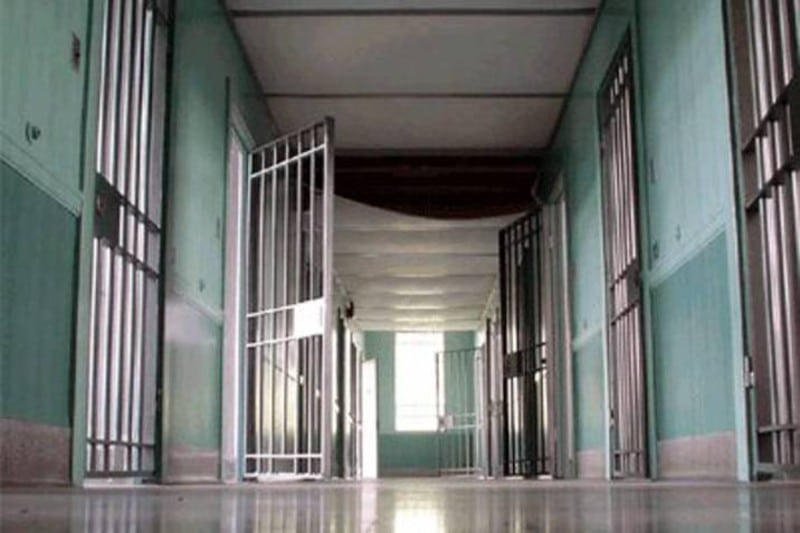 Trasladan presos de cárcel de Yumbo ante dos intentos de toma del penal