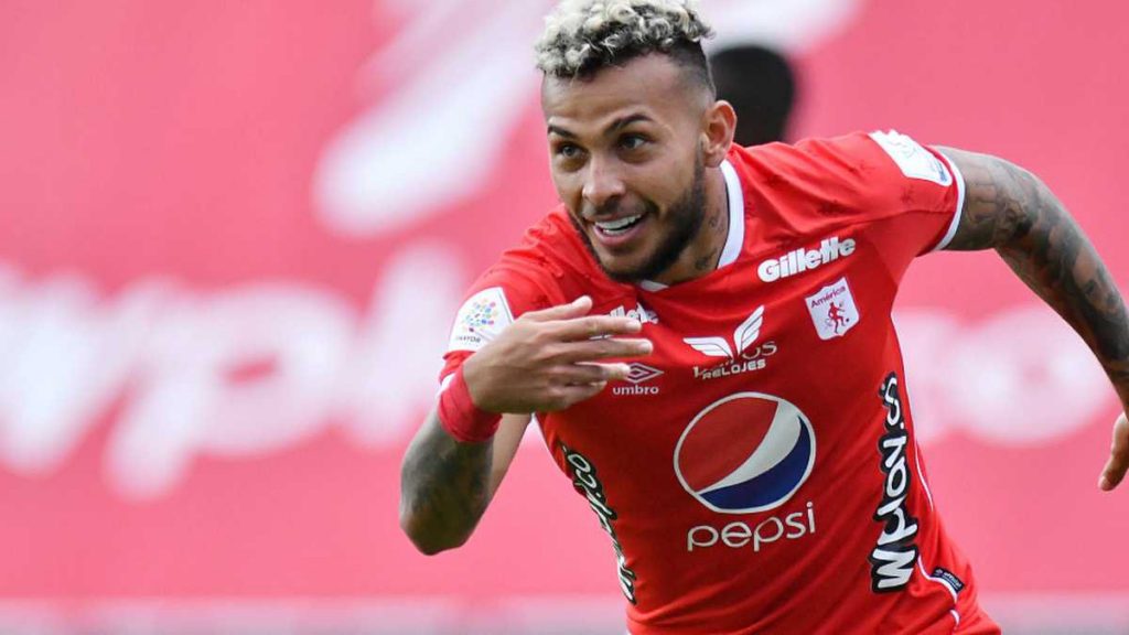 Duván Vergara dejaría América para ser jugador de Rayados de Monterrey