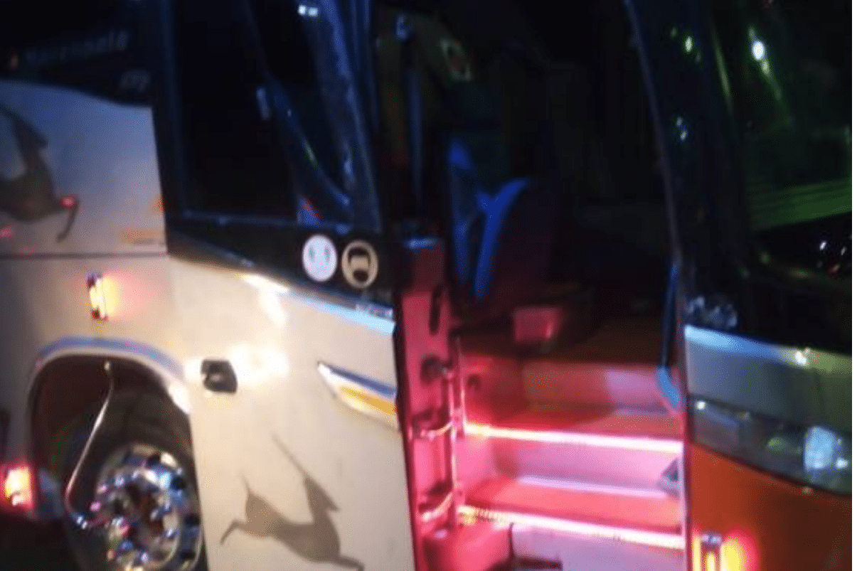 Bus intermunicipal fue retenido por llevar encapuchados   