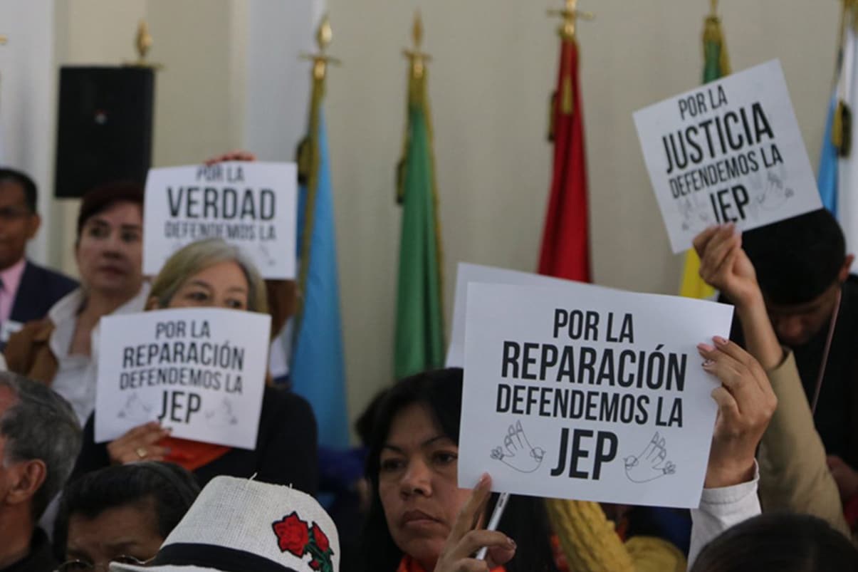 'Timochenko' advierte que "sectores" buscan destruir la JEP en Colombia