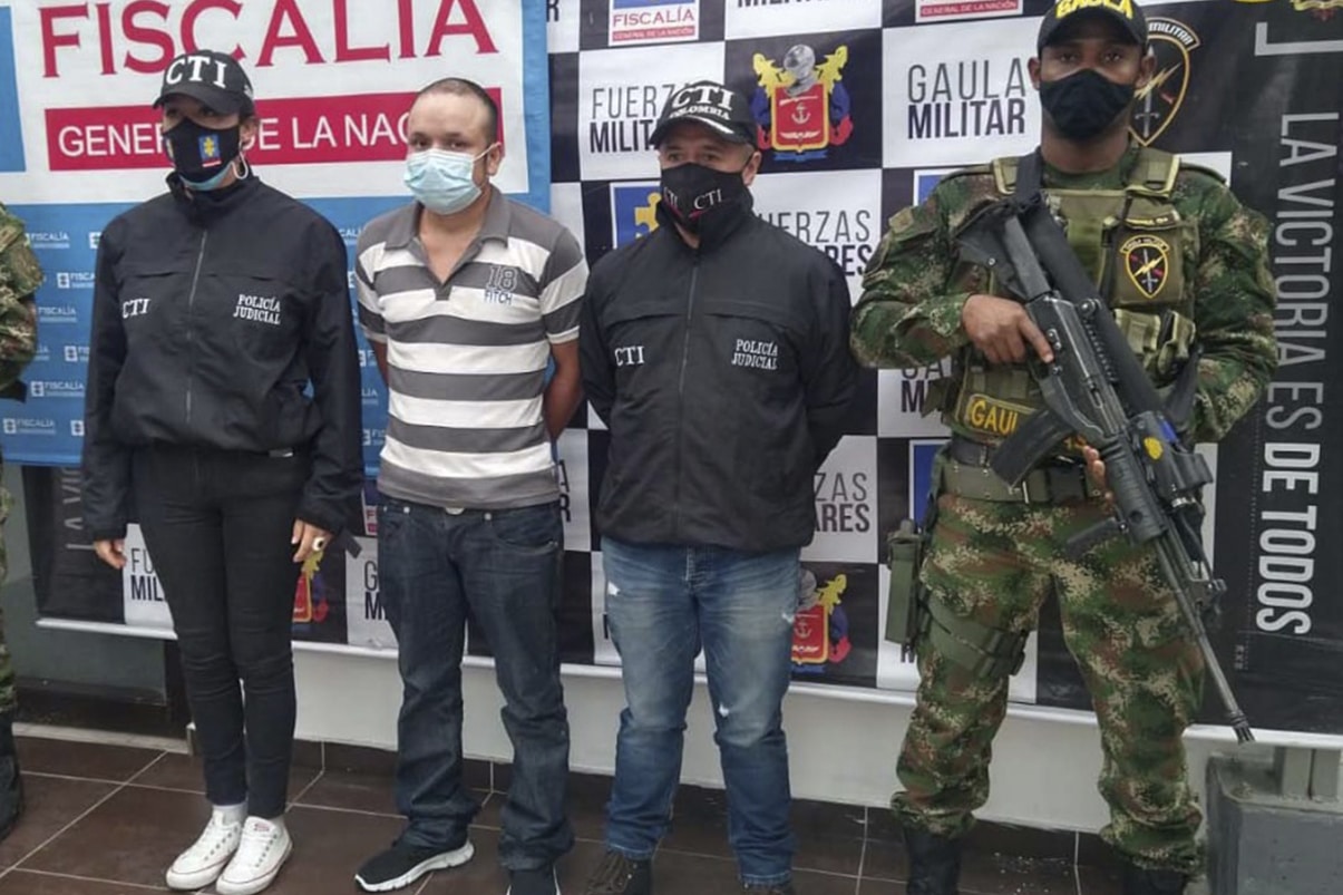 Capturan ex policía por muerte de grafitero en Bogotá después de 10 años