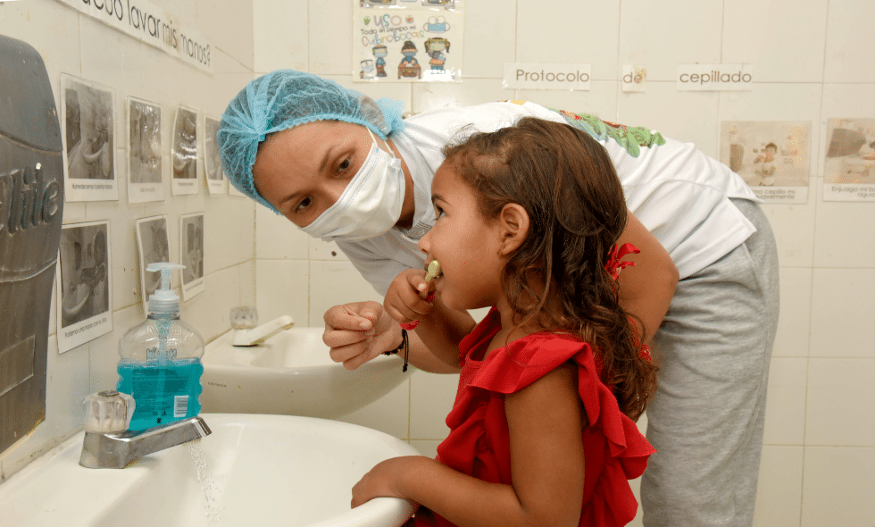 Cuidado de la salud bucal: Prioridad en la educación a la primera infancia