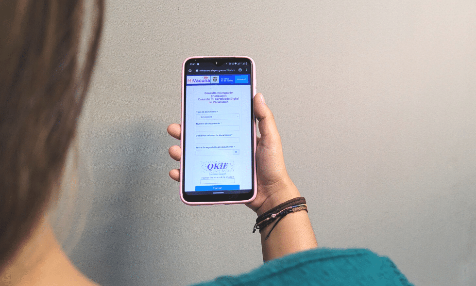 ¿Cómo descargo mi certificado digital de vacunación? Aquí se lo explicamos