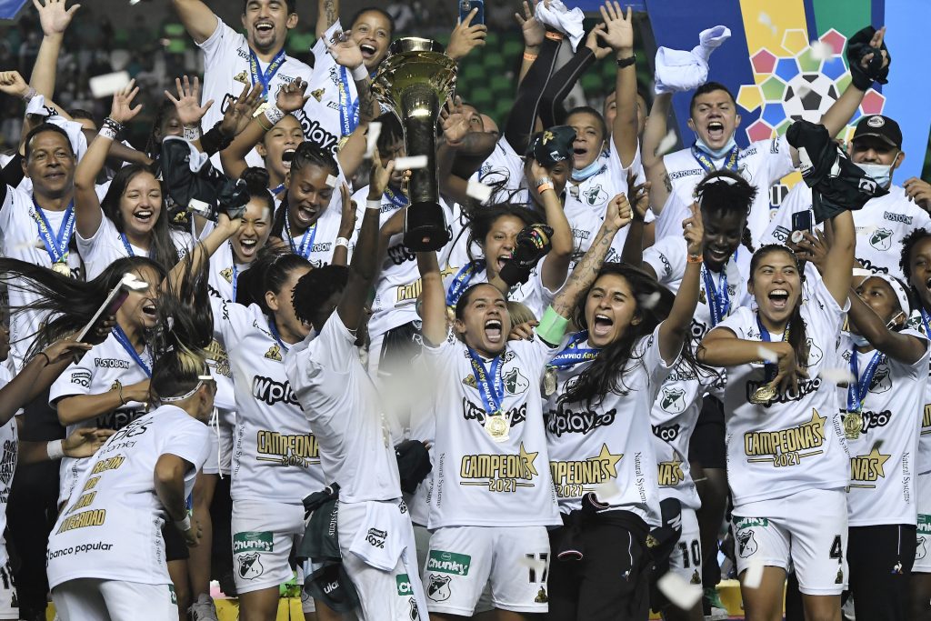 ¡Campeonas desde Bogotá! Deportivo Cali femenino bordó su primera estrella