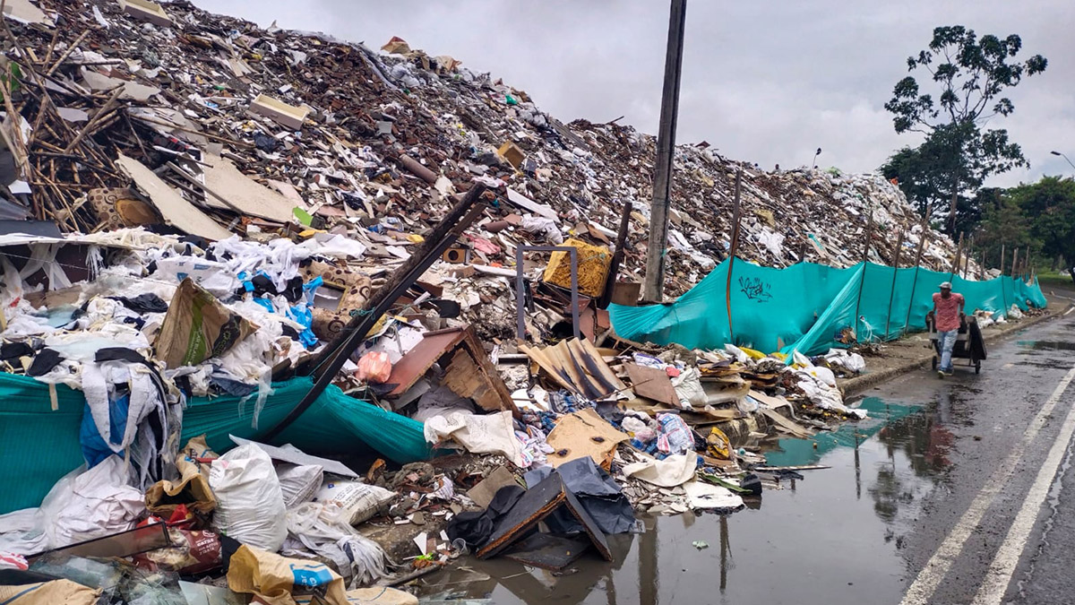 Más de 14 mil toneladas de residuos se han evacuado de escombrera de la 50