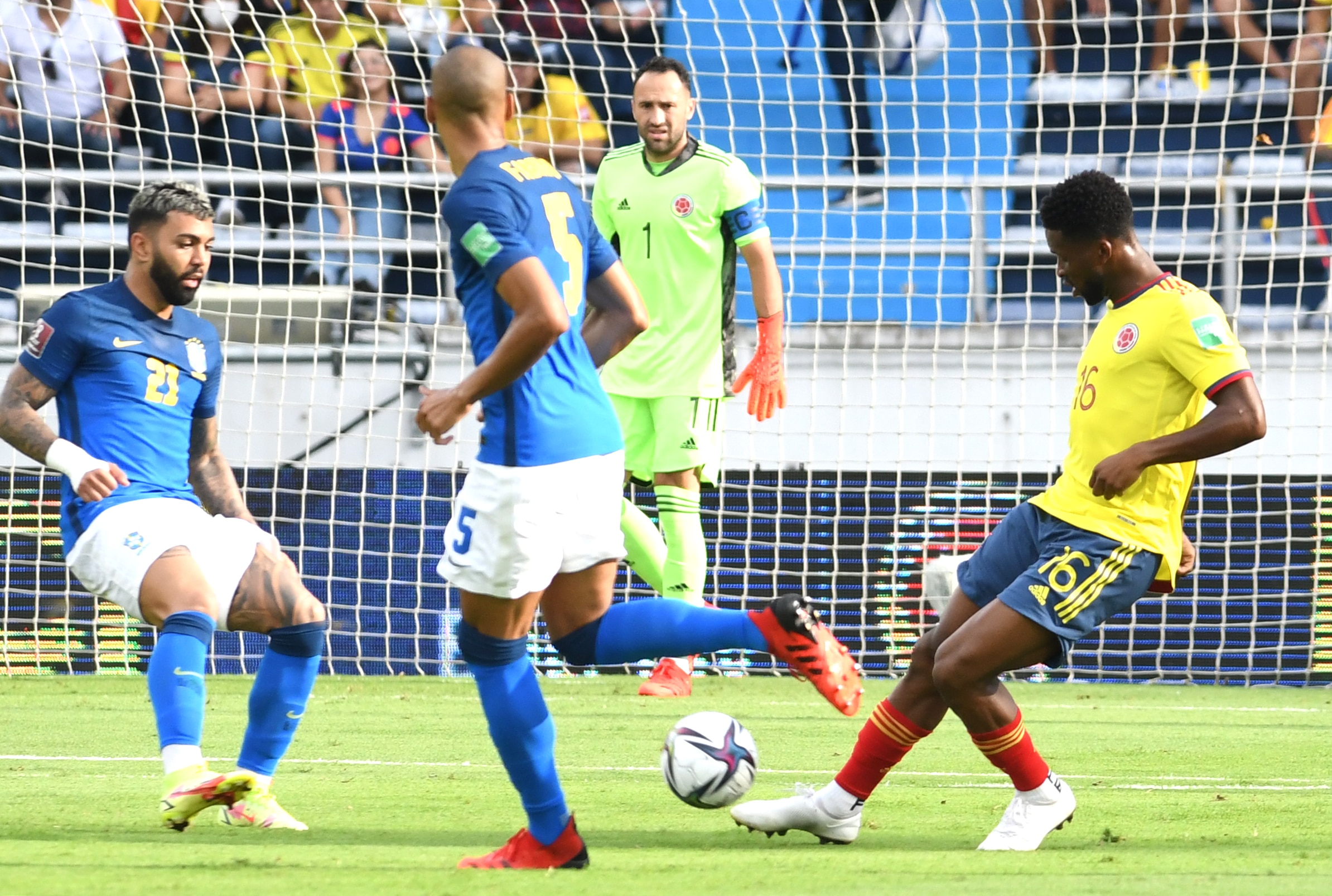 Los momentos destacados del empate entre Colombia y Brasil en el ‘Metro’