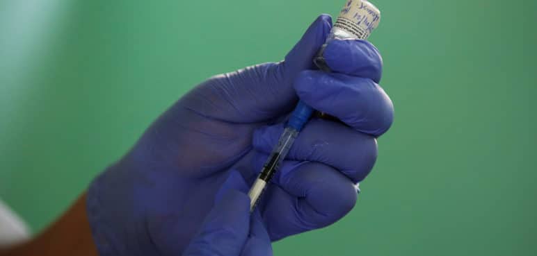 La respuesta inmunitaria a la vacuna covid es menor con la quimioterapia