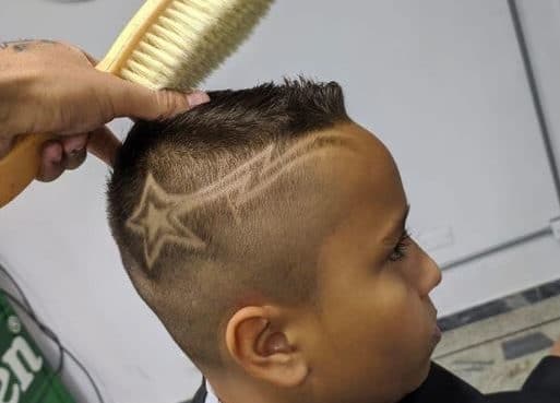 Barbería soccer barber too