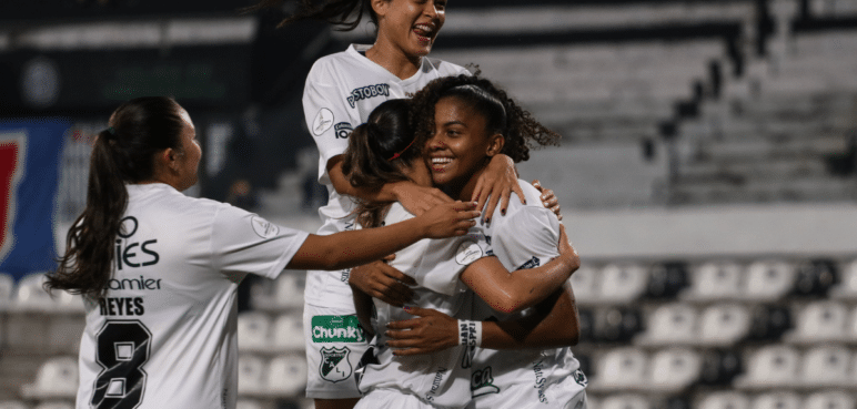Deportivo Cali y Corinthians denuncian racismo en la Copa Libertadores
