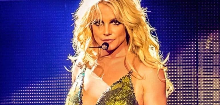 Luego de que una jueza anulara su tutela, Britney Spears vuelve a ser libre