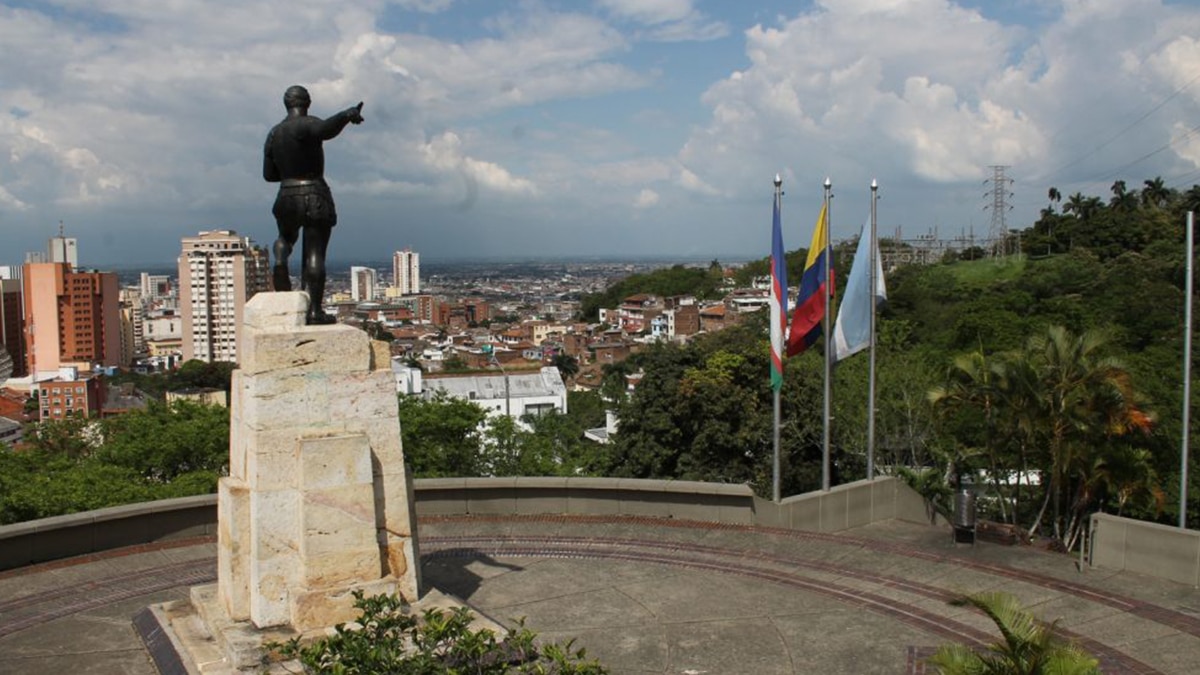 “Que mande en Bogotá, aquí mandamos los caleños”: Ospina responde a Molano