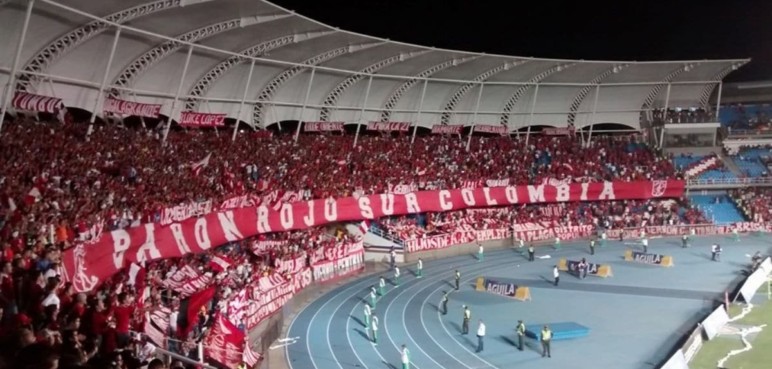 Hinchas ‘escarlatas’ sancionados podrán asistir el domingo al estadio