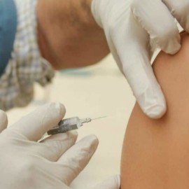 Darán día libre a empleados públicos que completen sesquema de vacunación