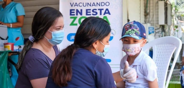 Más de 15 mil niños se vacunaron contra el covid en primera semana de campaña
