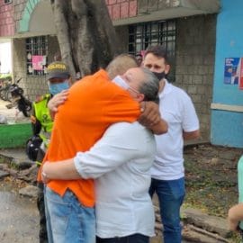 Carlos Mejía volvió a casa luego de permanecer 15 años en la calle