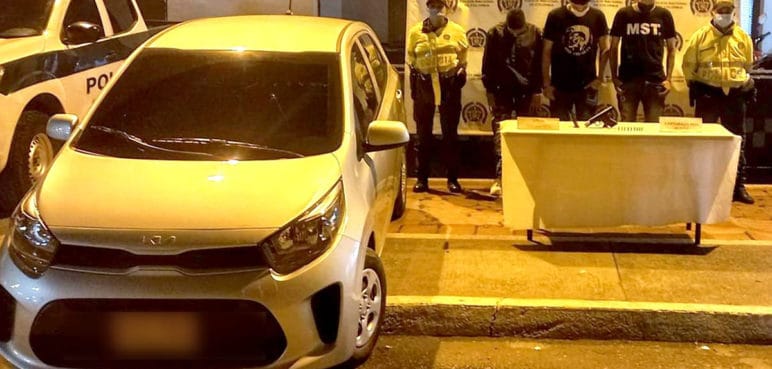 Rápida acción de la Policía permitió recuperar carro robado en Jamundí