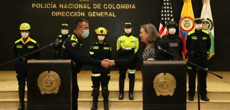 Estados Unidos donará 8 millones de dólares a Policía en Colombia