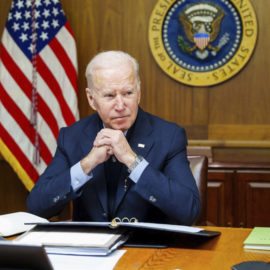 EEUU tiene indicios que Rusia atacará Ucrania en los próximos días: Biden