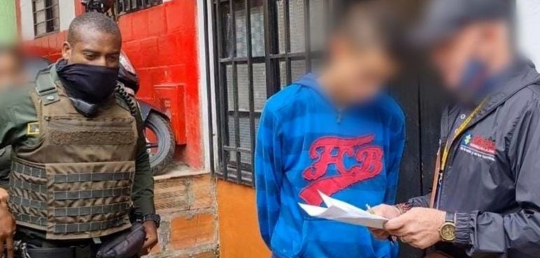 Capturan a joven de 19 años acusado de robar y maltratar a su madre