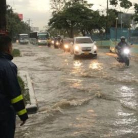 Panorama de lluvias en Cali: Reportan congestión vehicular e inundaciones