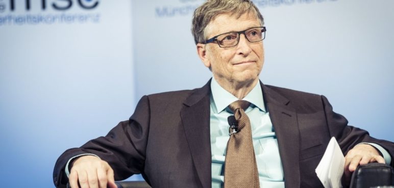 Estas son las 4 claves que se necesita para ser feliz según Bill Gates