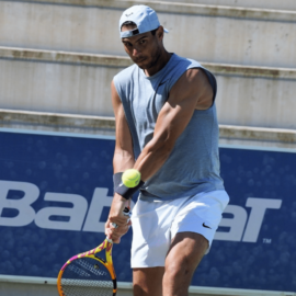 “Estoy hundido y triste.” declaró Rafael Nadal tras lesión en las costillas