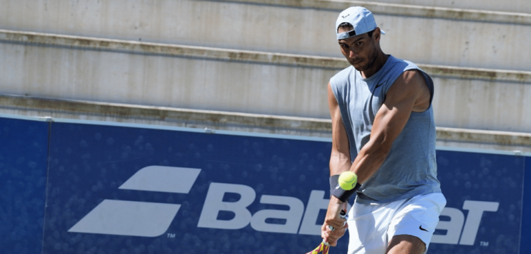 “Estoy hundido y triste.” declaró Rafael Nadal tras lesión en las costillas
