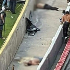 Pese a duras imágenes en estadio de México, gobierno dice que no hay muertos