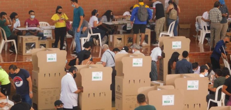 ¿Qué dijo el registrador nacional ante irregularidades en votaciones?
