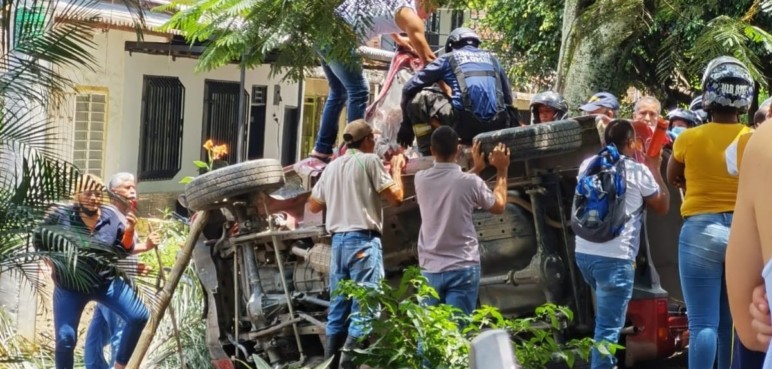 Reportan accidente de tránsito en la vía El Bolo – Lauro
