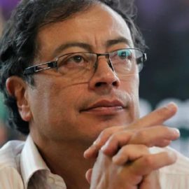 "Si gana Petro, Rusia intervendría en Colombia": Óscar Iván Zuluaga