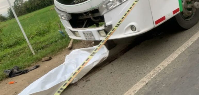 Un motociclista perdió la vida tras chocar contra un bus en la vía Jamundí- Terranova